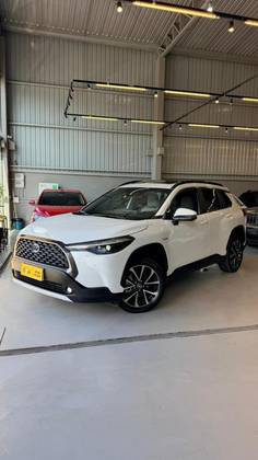TOYOTA COROLLA CROSS 1.8 VVT-I HYBRID FLEX XRX CVT